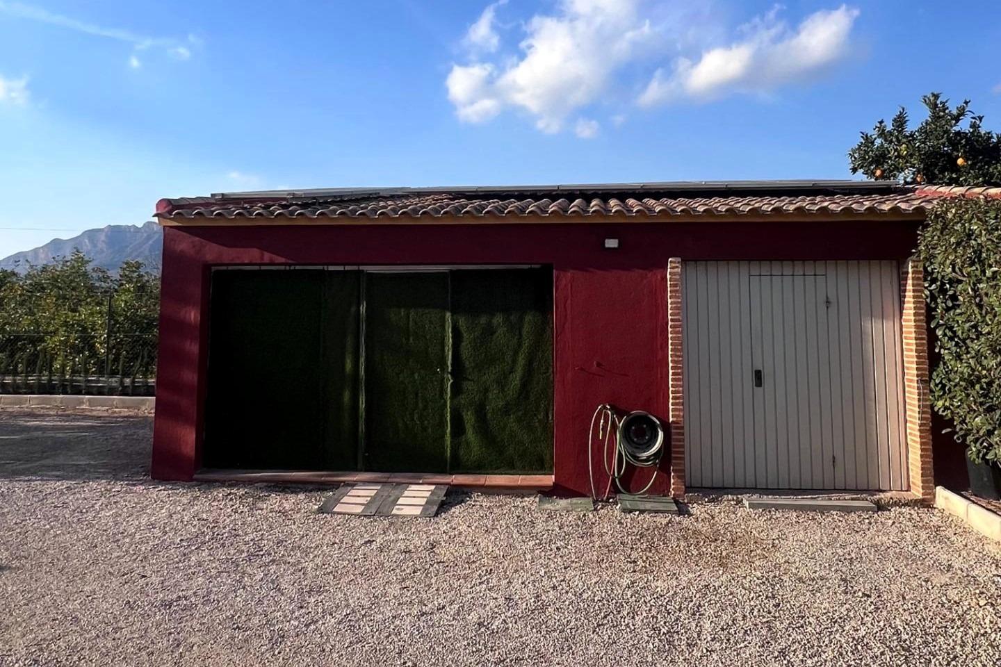 Exterior view in villa for sale in Orihuela