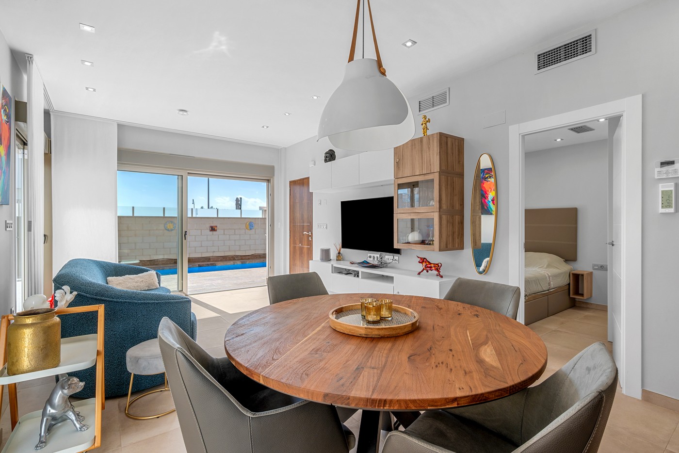 Exterior view in villa for sale in Orihuela