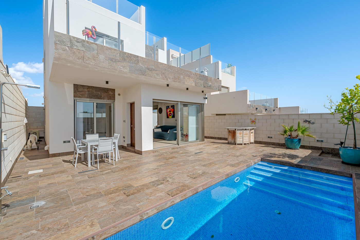 We are delighted to present this spectacular villa in Orihuela Costa