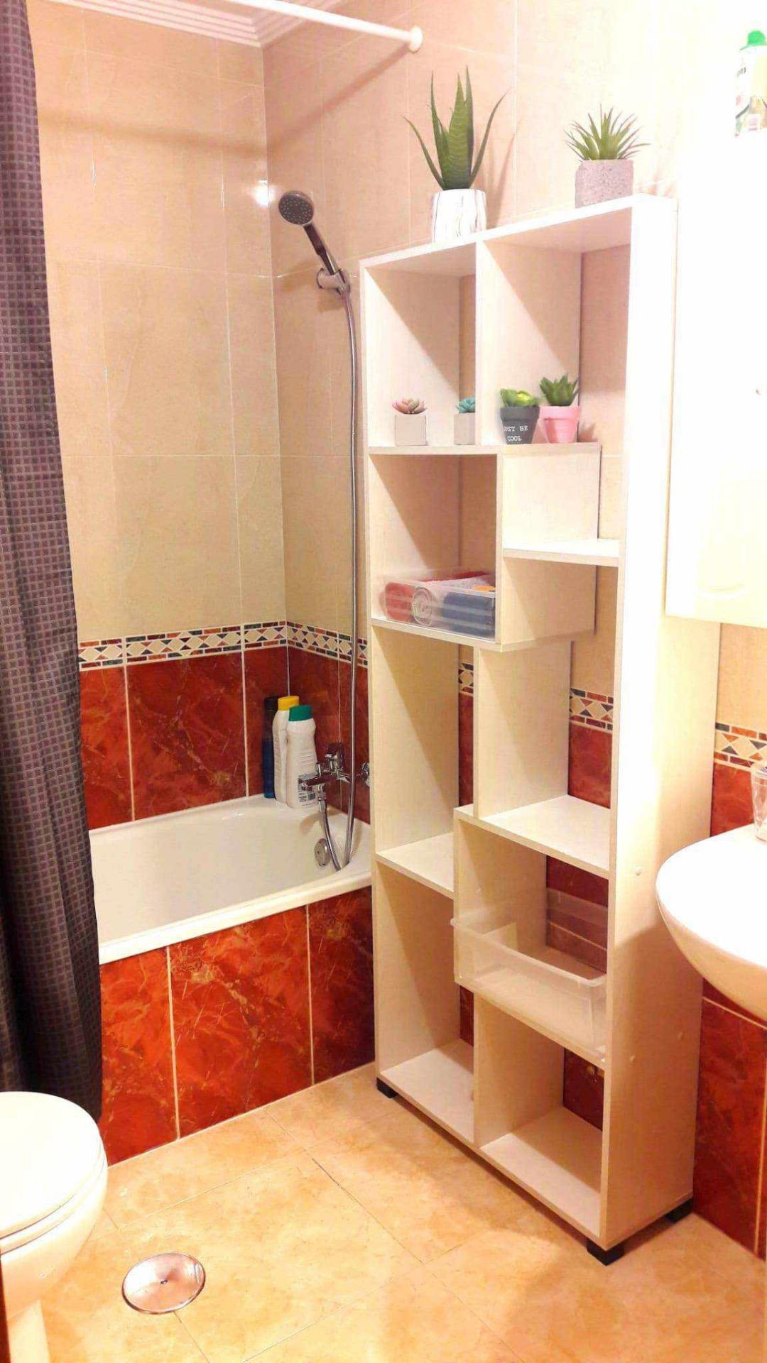For sale: a cozy two-room apartment of 60 m² near Parque de las Naciones