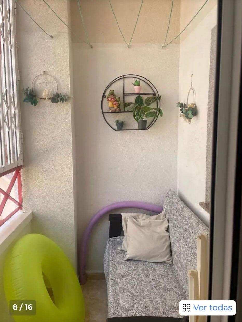 Dining area in apartment for sale in Torrevieja