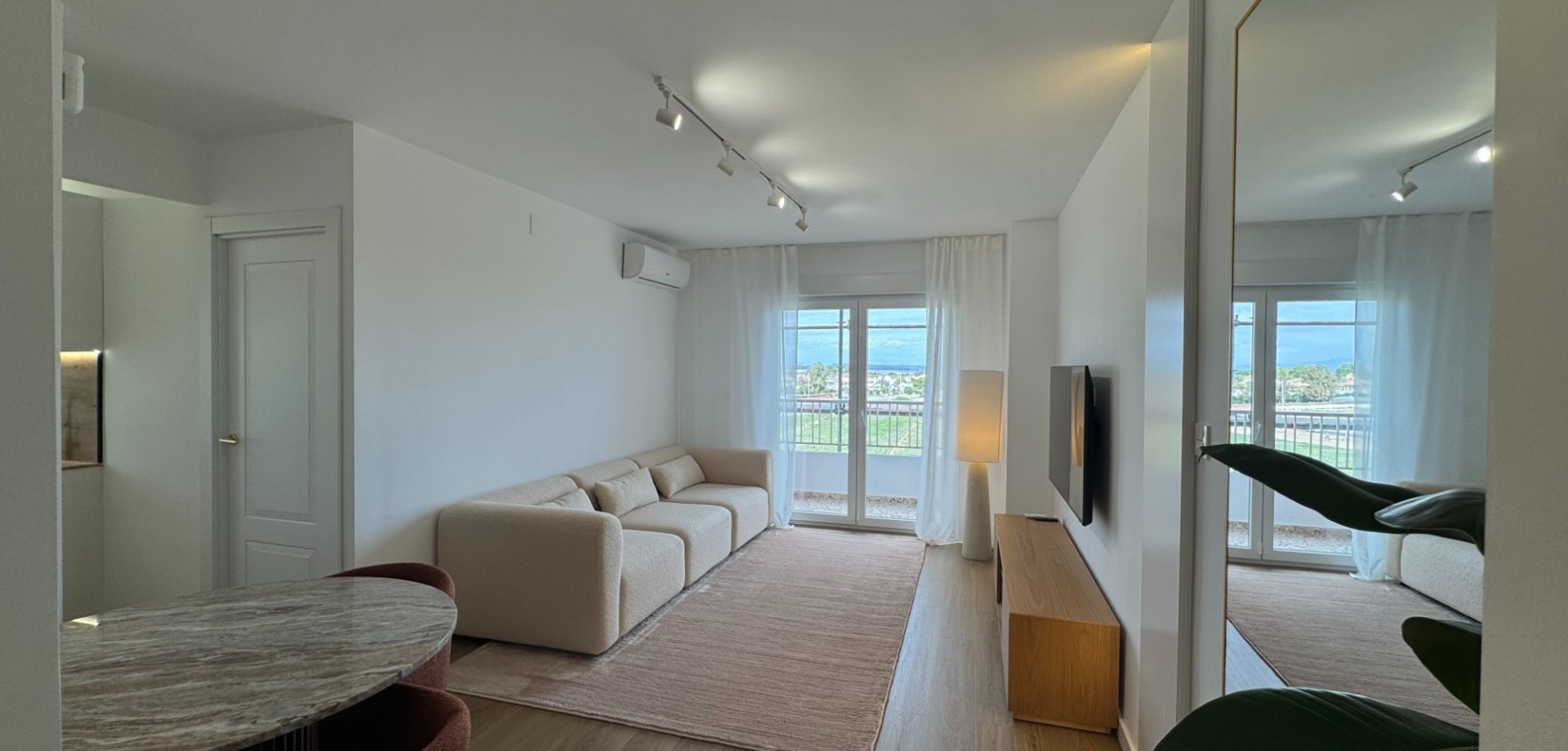 Master bedroom in apartment for sale in Orihuela Costa