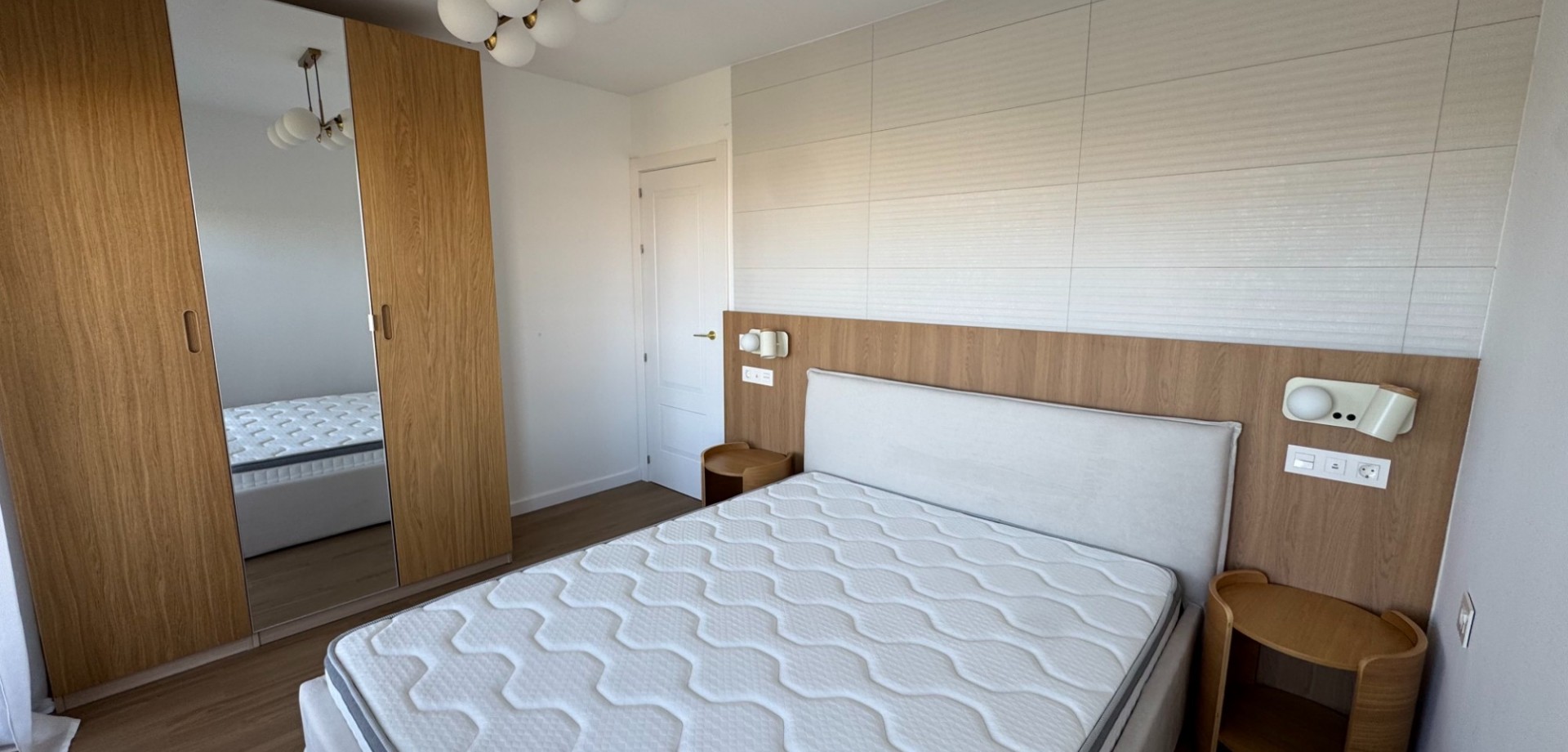 Bedroom in apartment for sale in Orihuela Costa