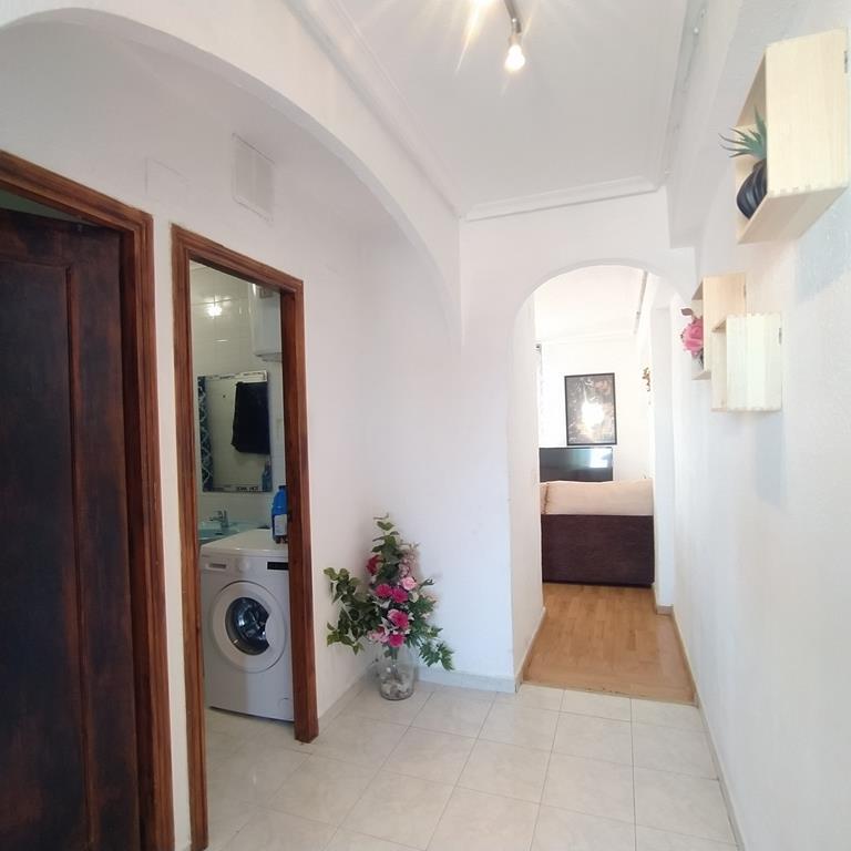 Master bedroom in apartment for sale in Torrevieja