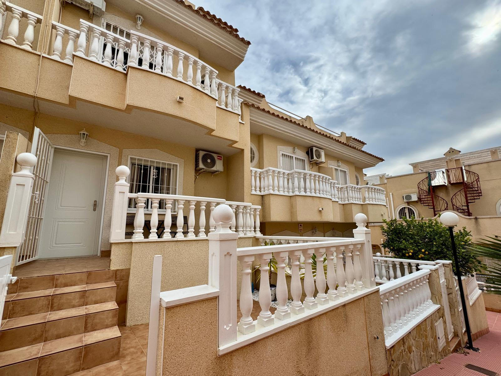 Kitchen in apartment for sale in Villamartin