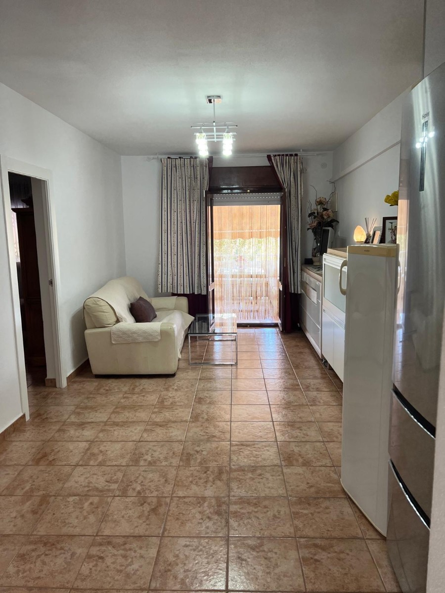 Dining area in apartment for sale in Los Urrutias