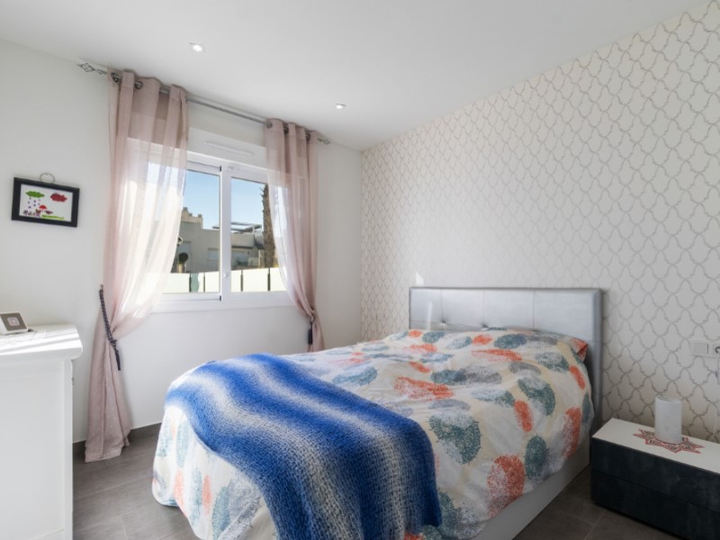 Garden in apartment for sale in Torrevieja