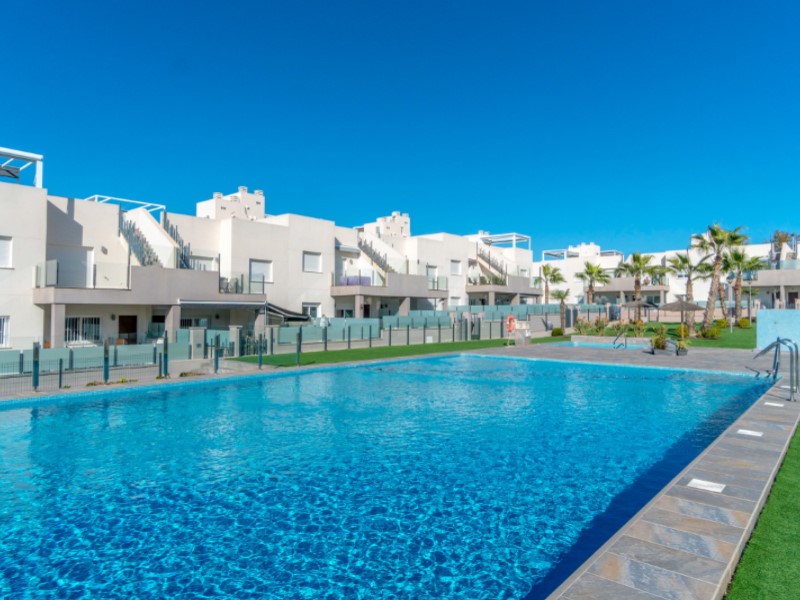 Bathroom in apartment for sale in Torrevieja