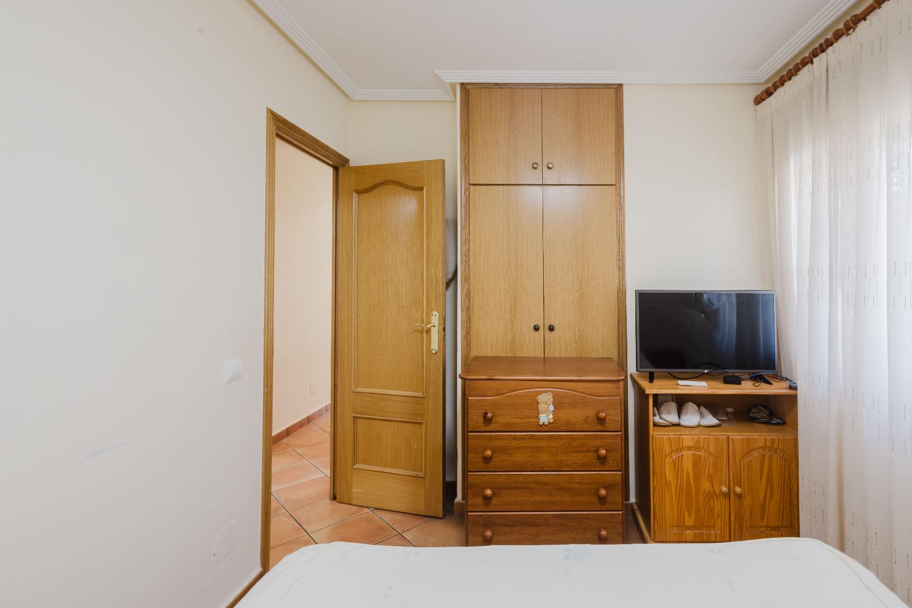Master bedroom in bungalow for sale in Torrevieja