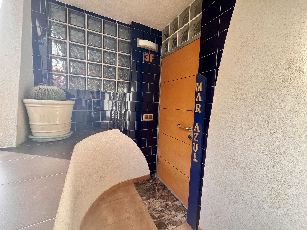 Master bedroom in apartment for sale in Torrevieja