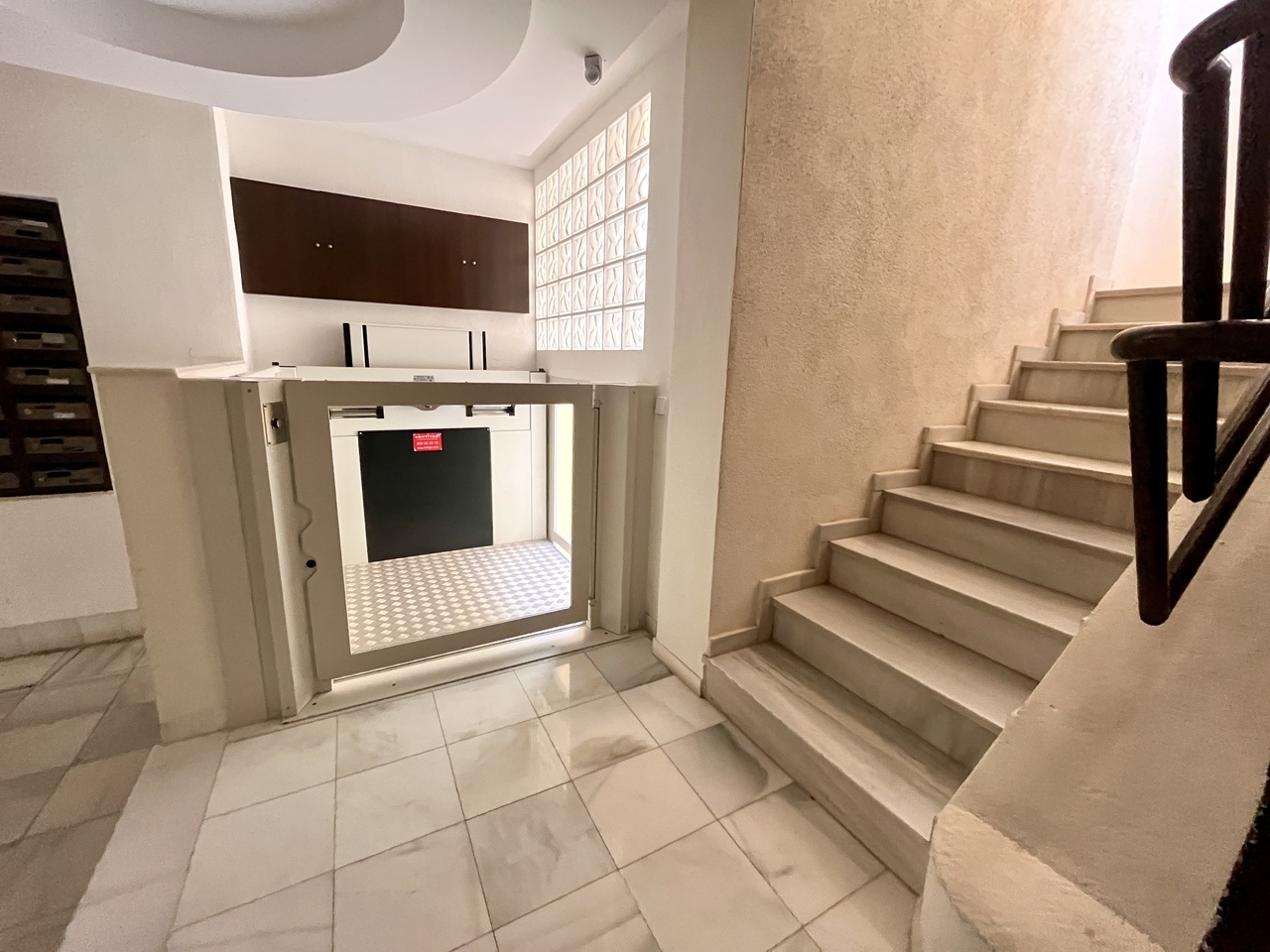 Terrace in apartment for sale in Torrevieja