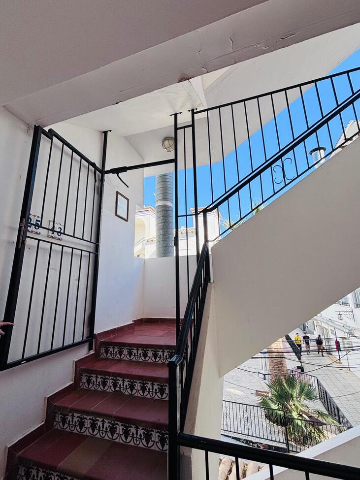 Bedroom in apartment for sale in Villamartin