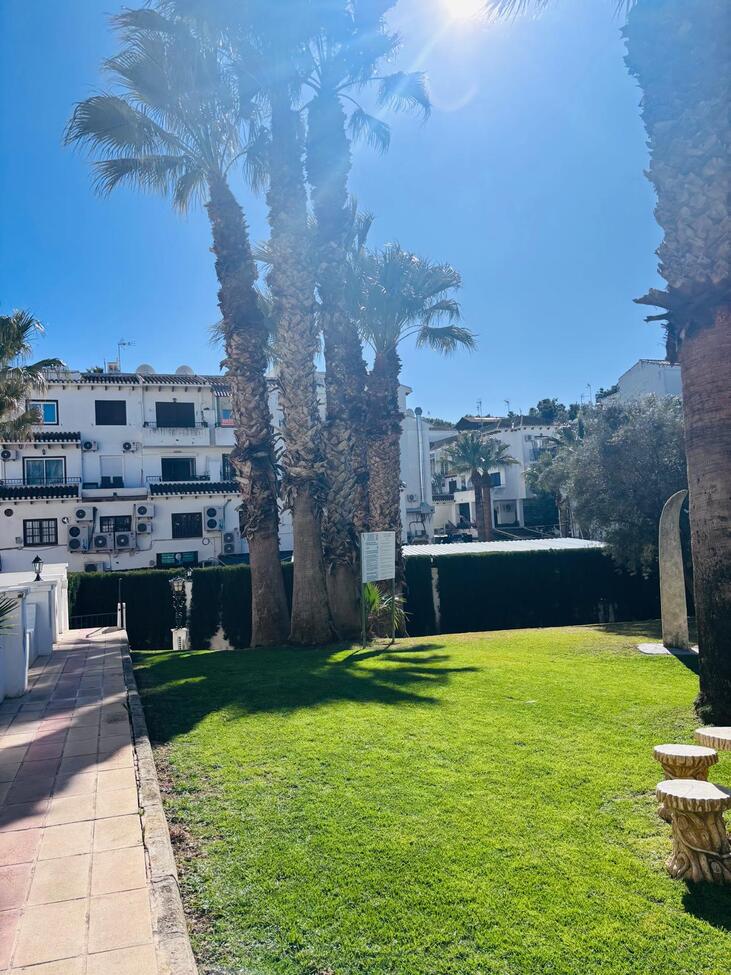 Pool area in apartment for sale in Villamartin