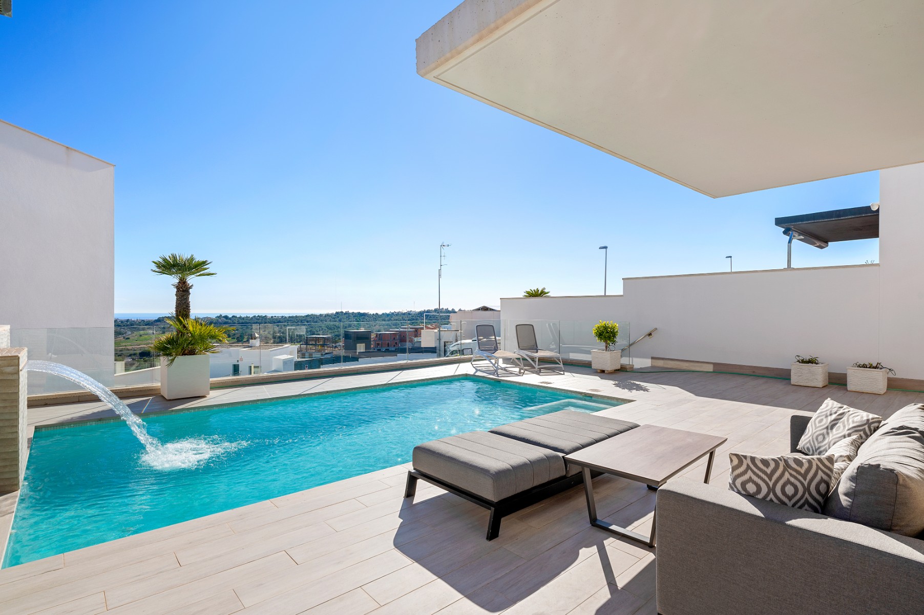 Exterior view in villa for sale in San Miguel de Salinas