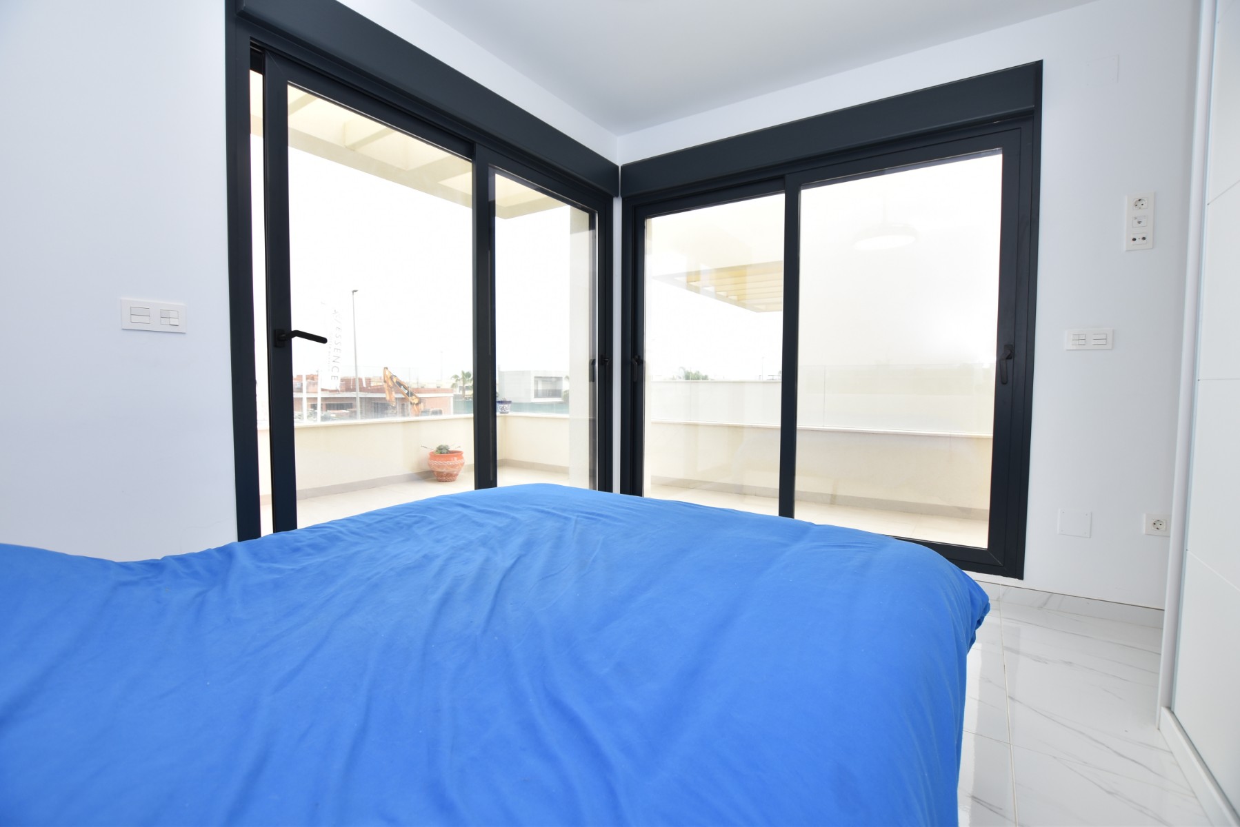Bathroom in villa for sale in Los Montesinos
