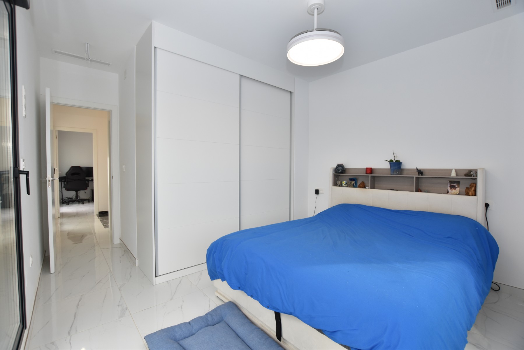 Terrace in villa for sale in Los Montesinos