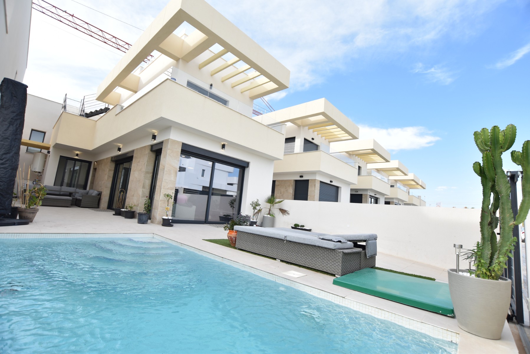 Dining area in villa for sale in Los Montesinos