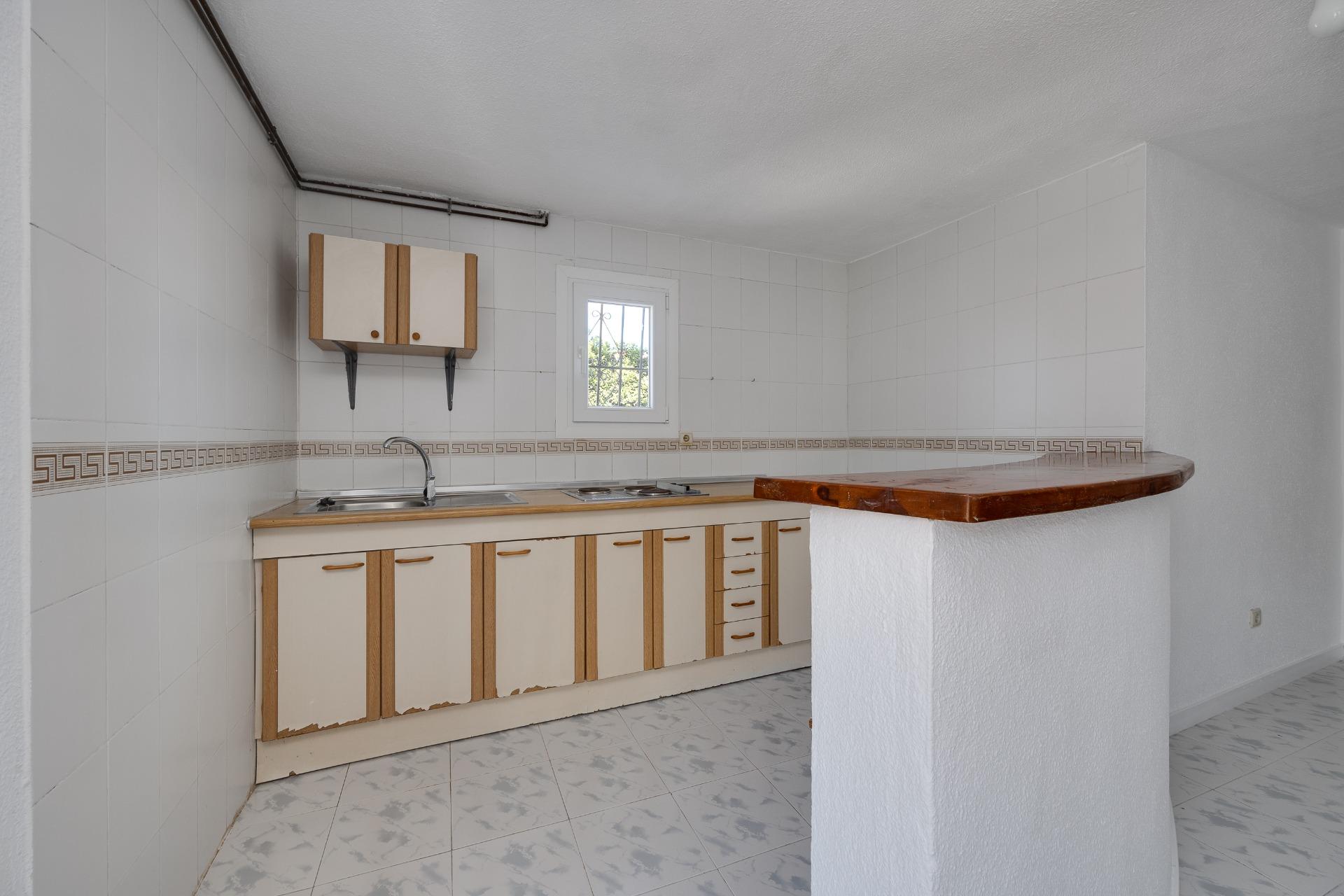Pool area in villa for sale in Torrevieja