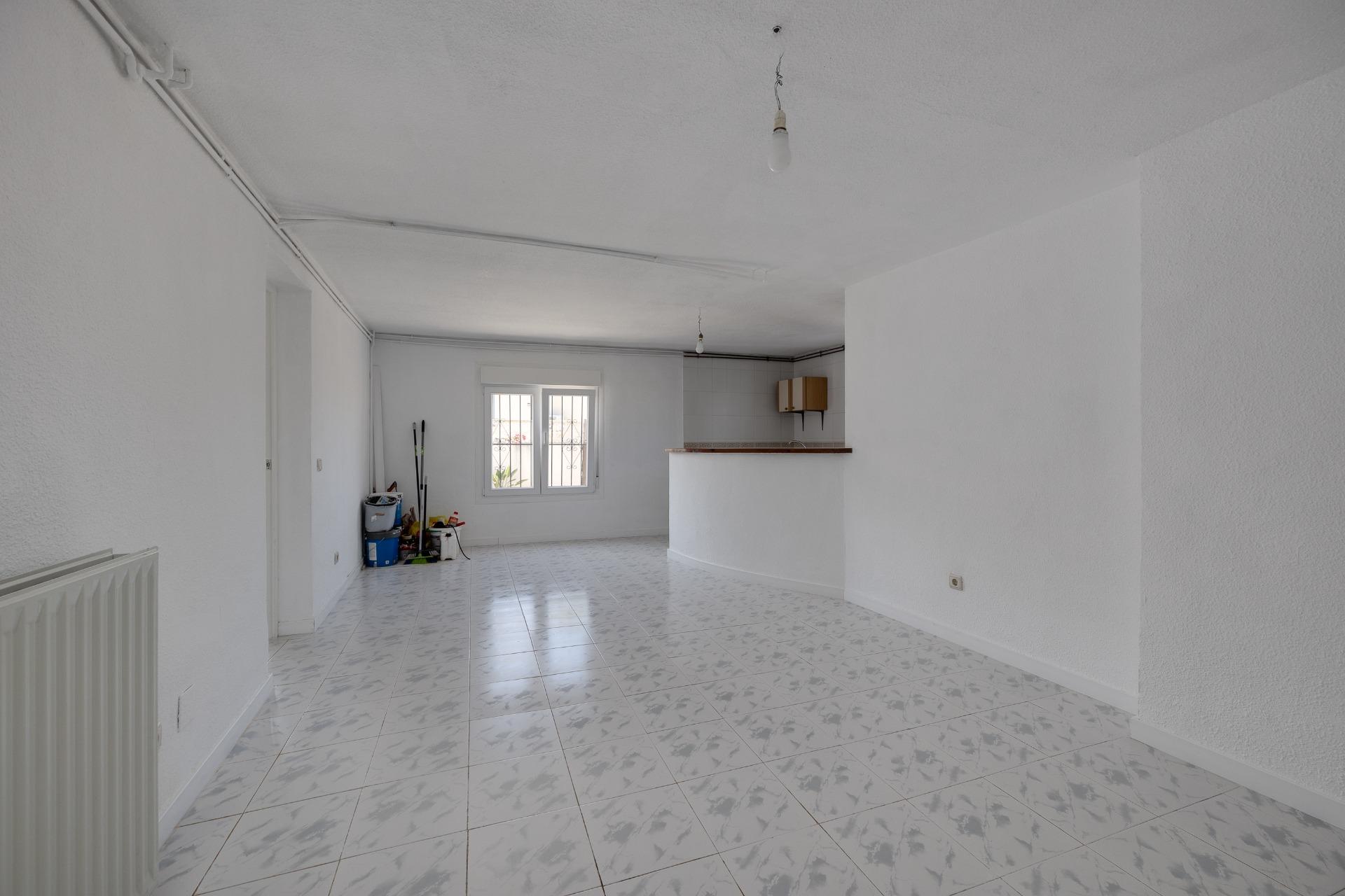 Dining area in villa for sale in Torrevieja
