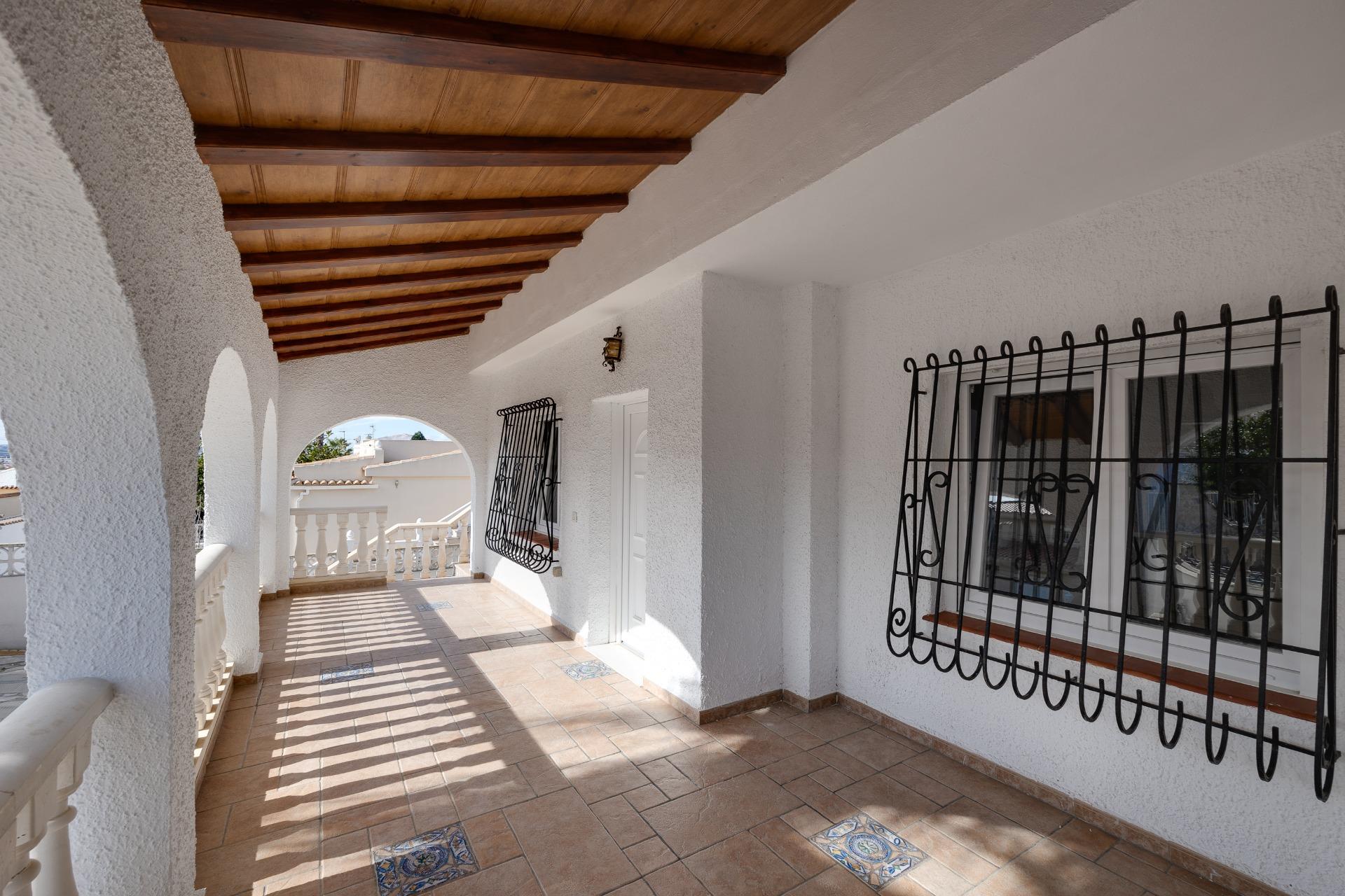 Kitchen in villa for sale in Torrevieja