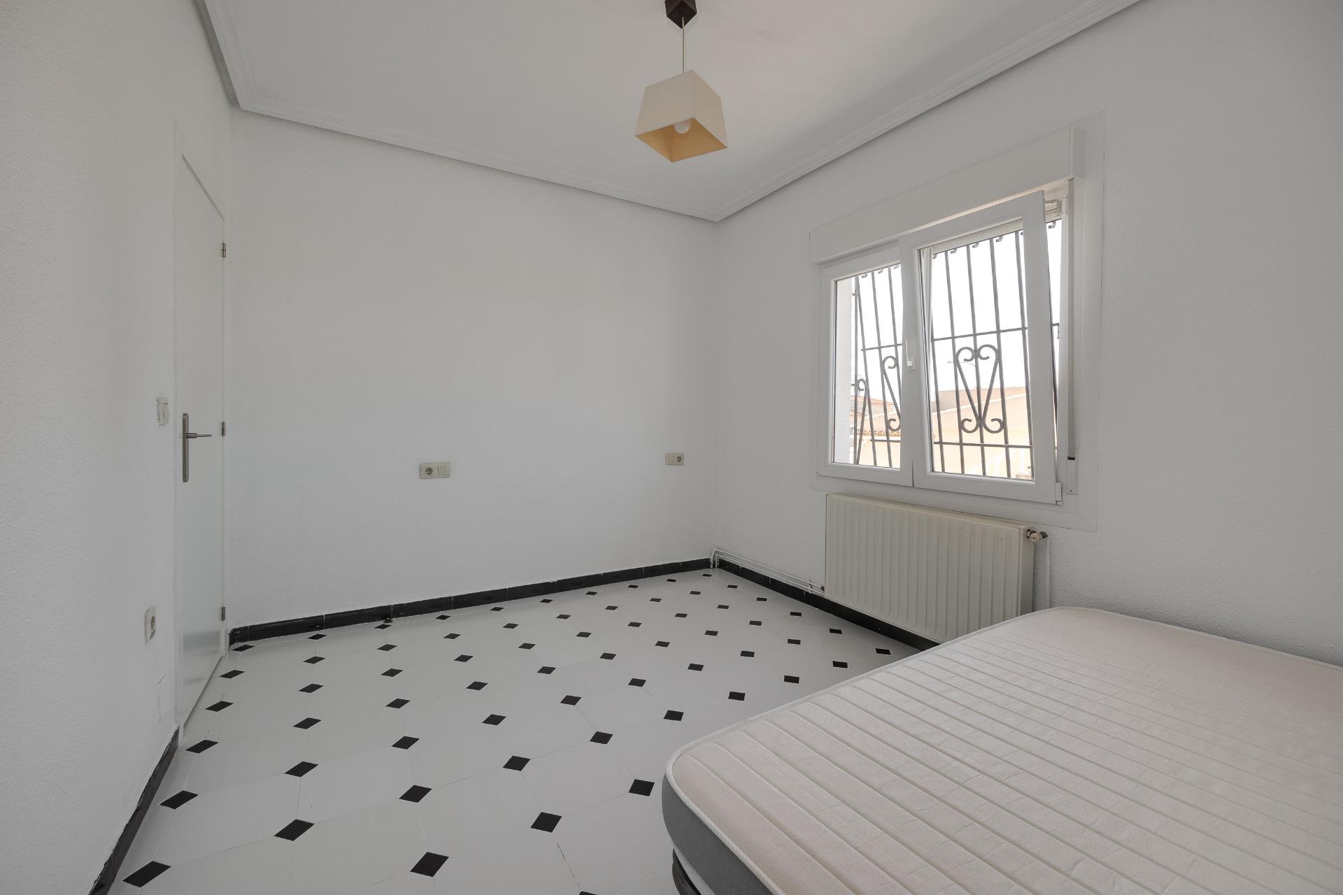 Dining area in villa for sale in Torrevieja