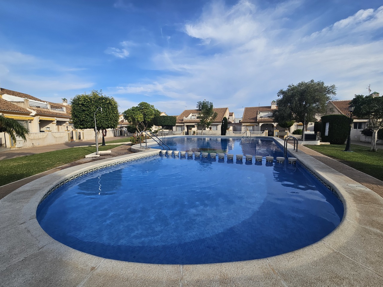 Fantastic opportunity to buy a sunny, south facing bungalow in the heart of La Zenia, just minutes f