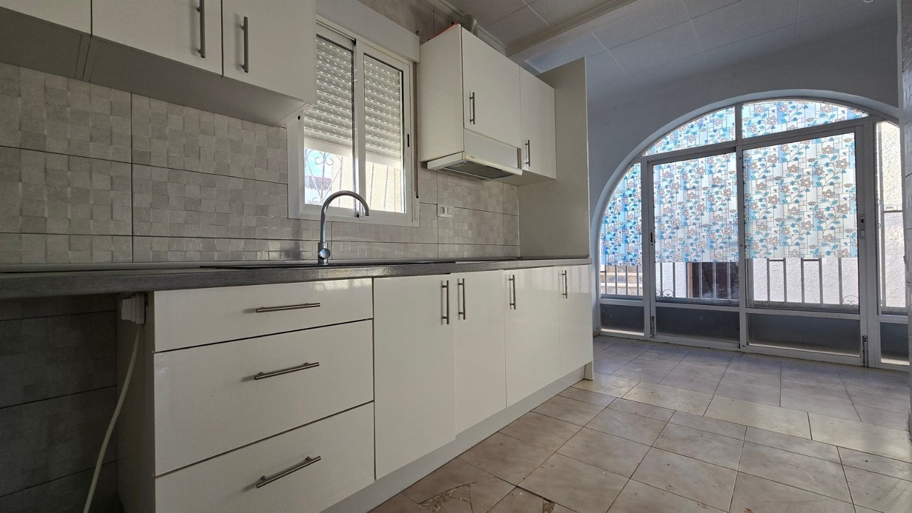 Bedroom in villa for sale in El Chaparral