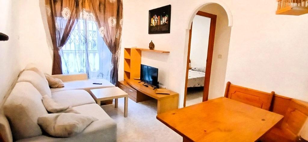 Ideally located between Playa del Cura, Playa de Los Locos, and the well-known Curva del Palangre, t