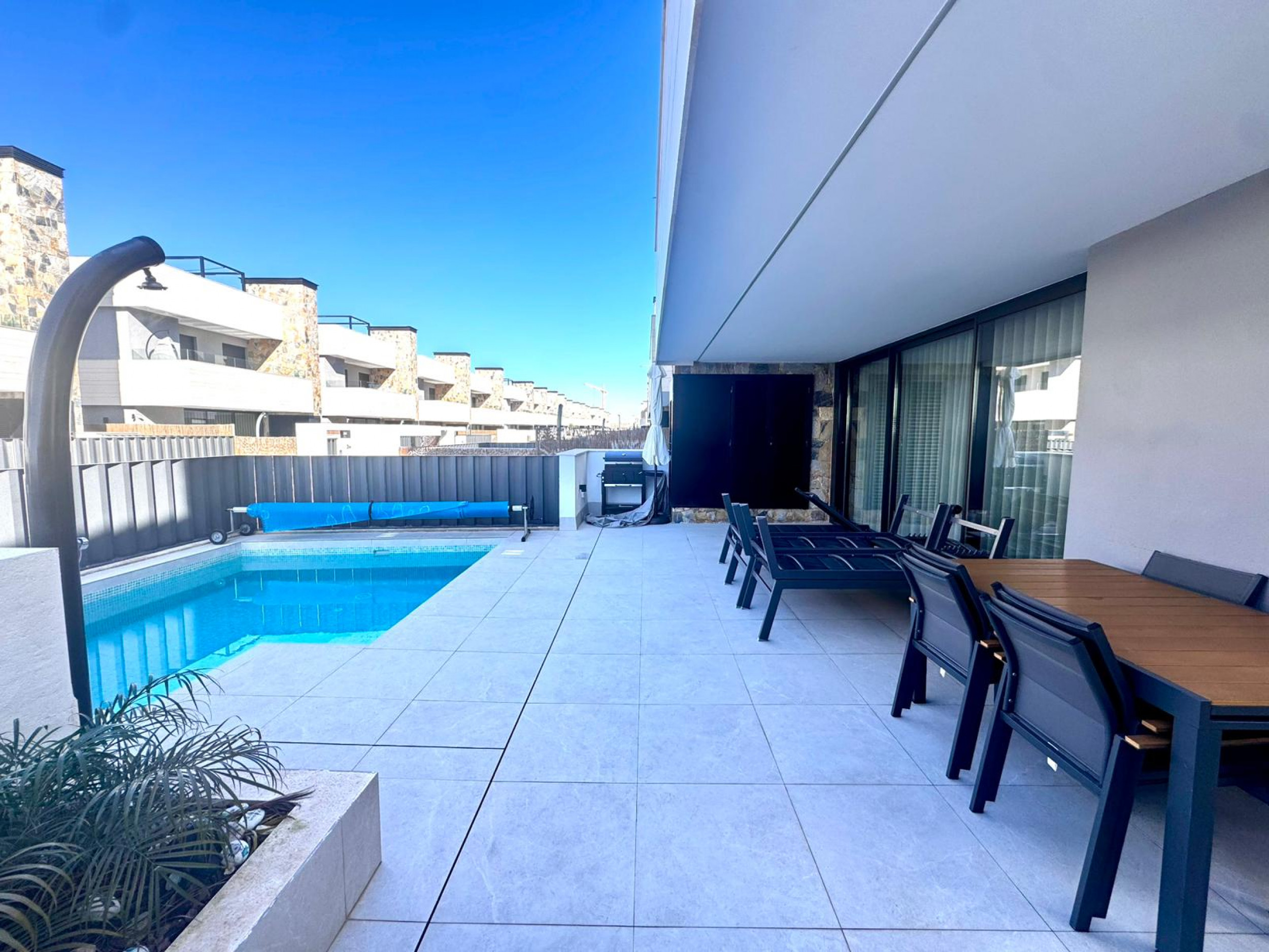Bathroom in villa for sale in Torre Pacheco