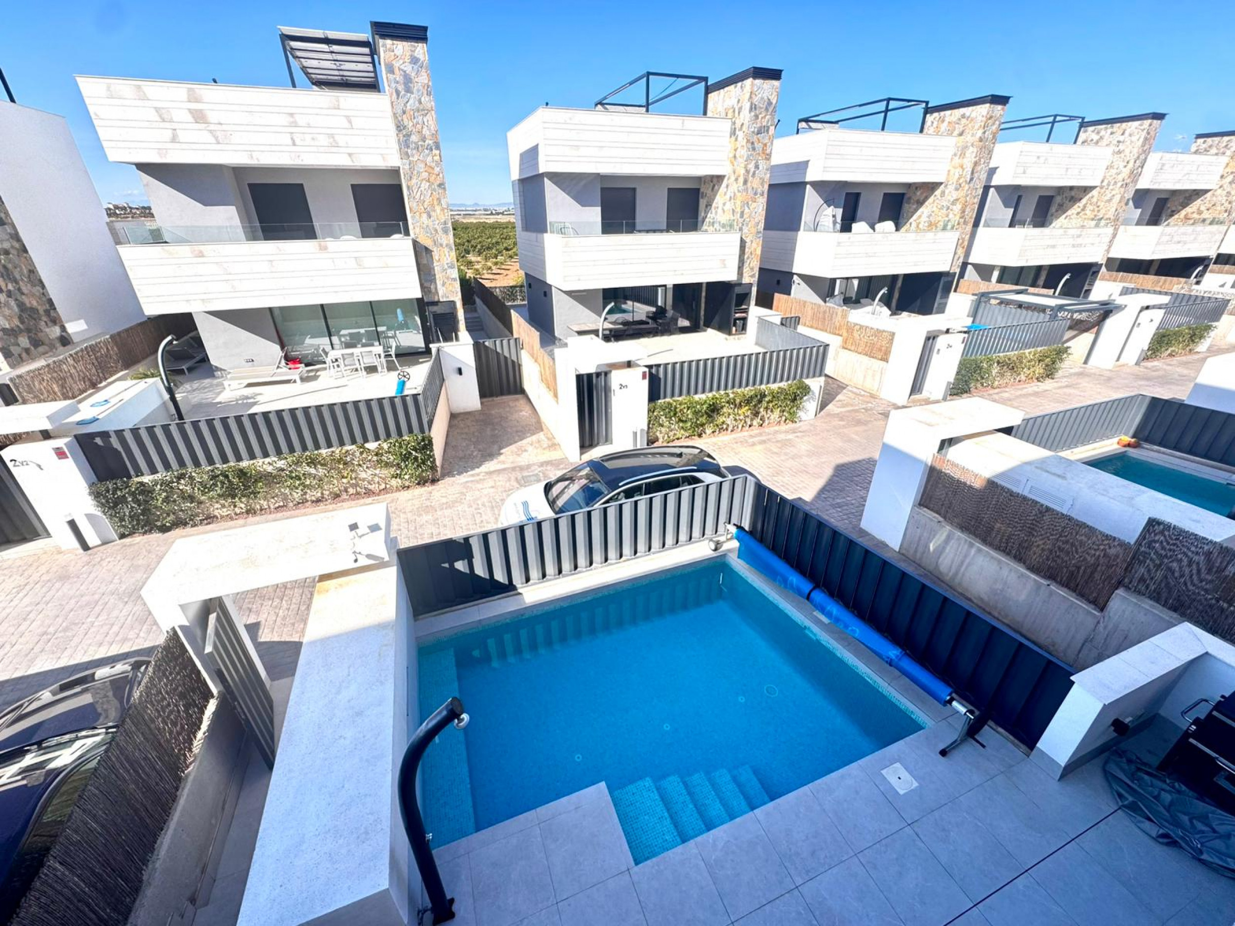 Pool area in villa for sale in Torre Pacheco