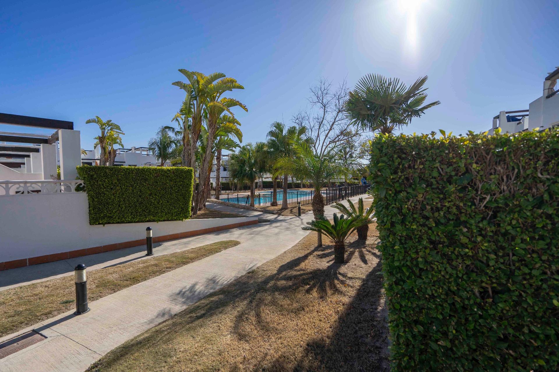 Garden in apartment for sale in Alhama De Murcia