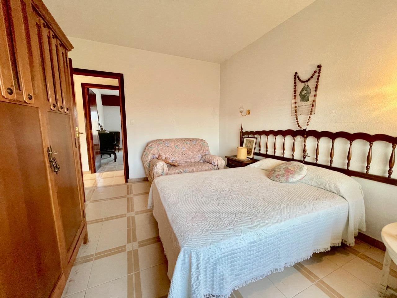 Bathroom in villa for sale in Benidorm