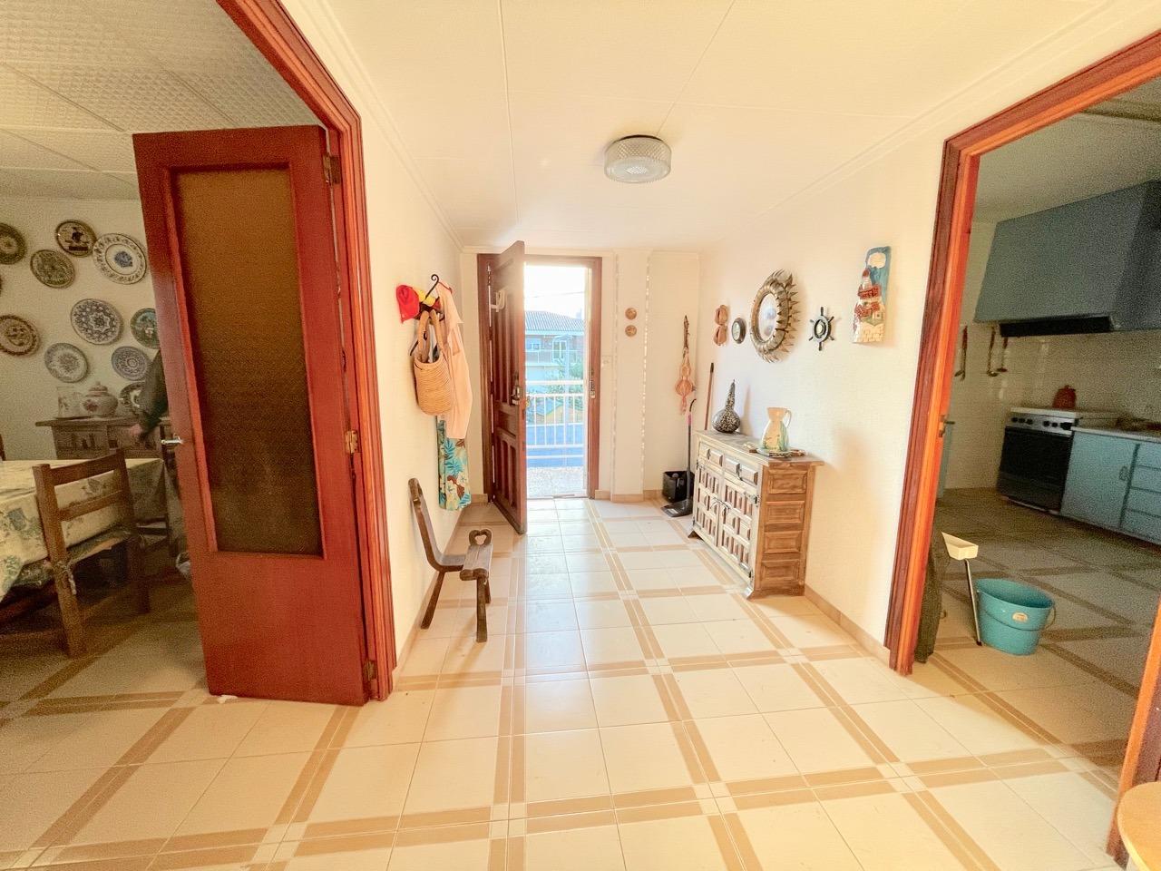 Garden in villa for sale in Benidorm
