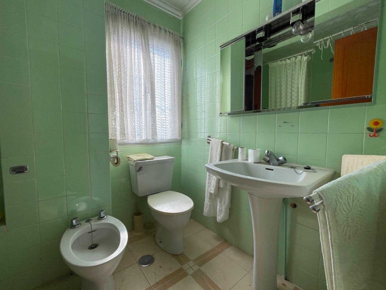 Bedroom in villa for sale in Benidorm