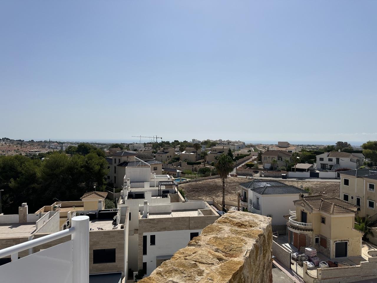 Dining area in penthouse for sale in Orihuela Costa