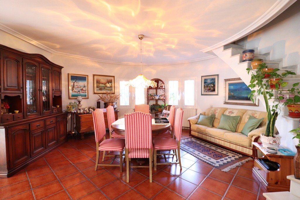 Exterior view in villa for sale in Torrevieja