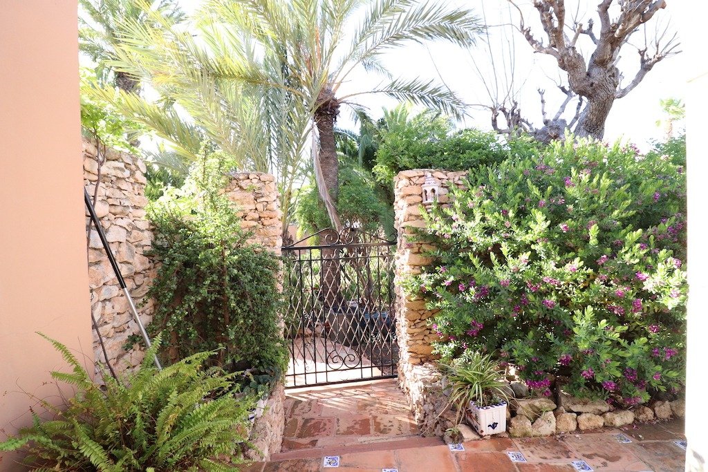 Kitchen in villa for sale in Torrevieja