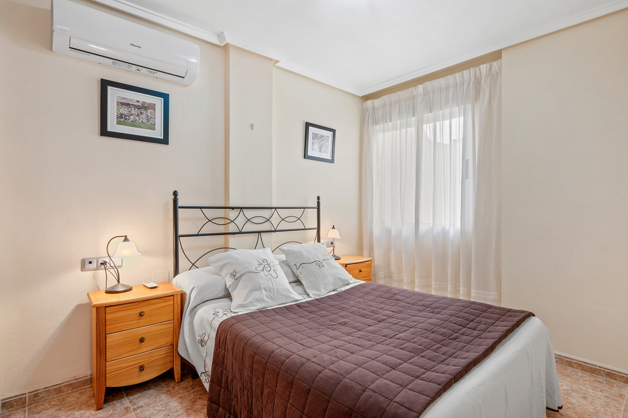 Living room in apartment for sale in Algorfa