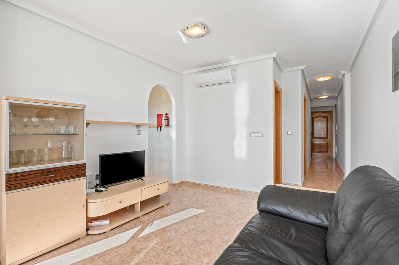 Terrace in apartment for sale in Algorfa