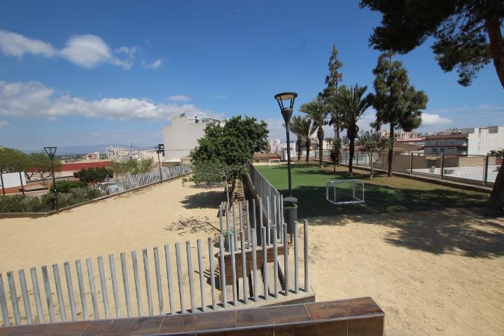Garden in terraced for sale in Guardamar del Segura