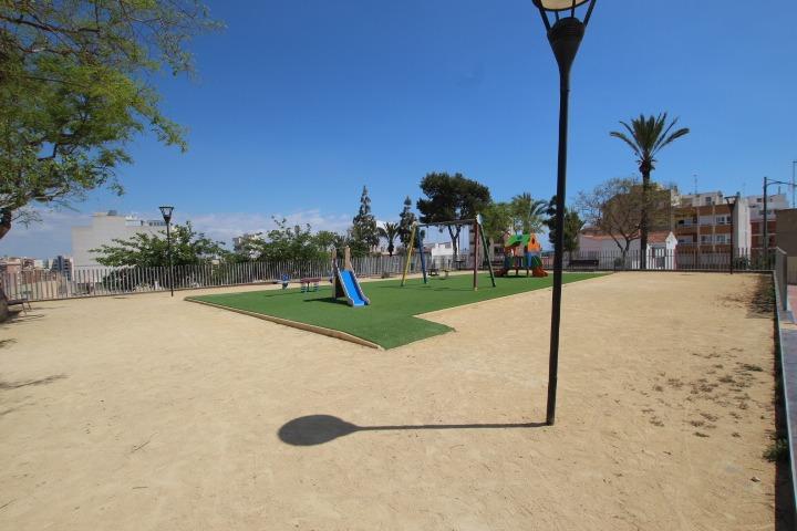 Dining area in terraced for sale in Guardamar del Segura