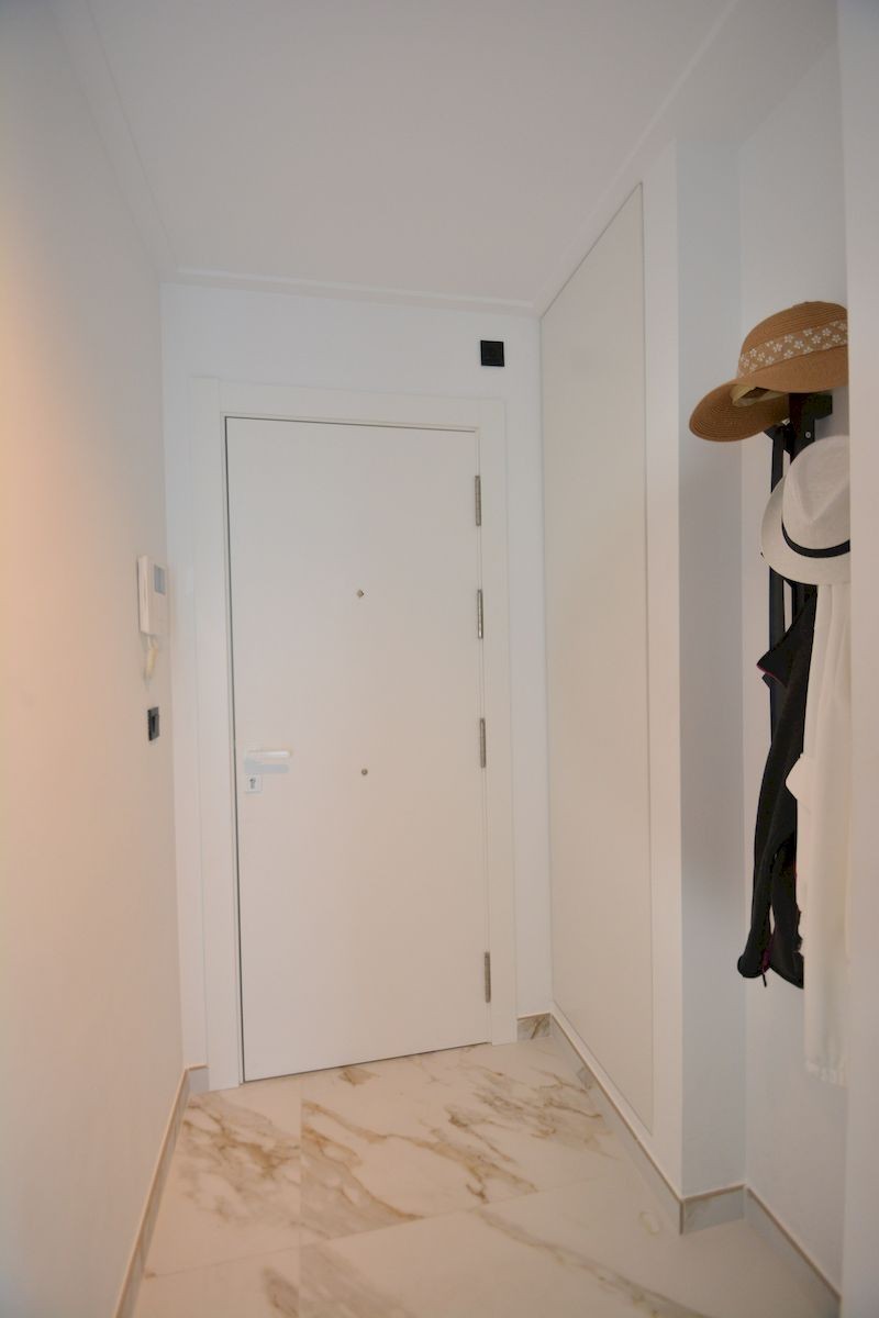 Bathroom in apartment for sale in Guardamar del Segura