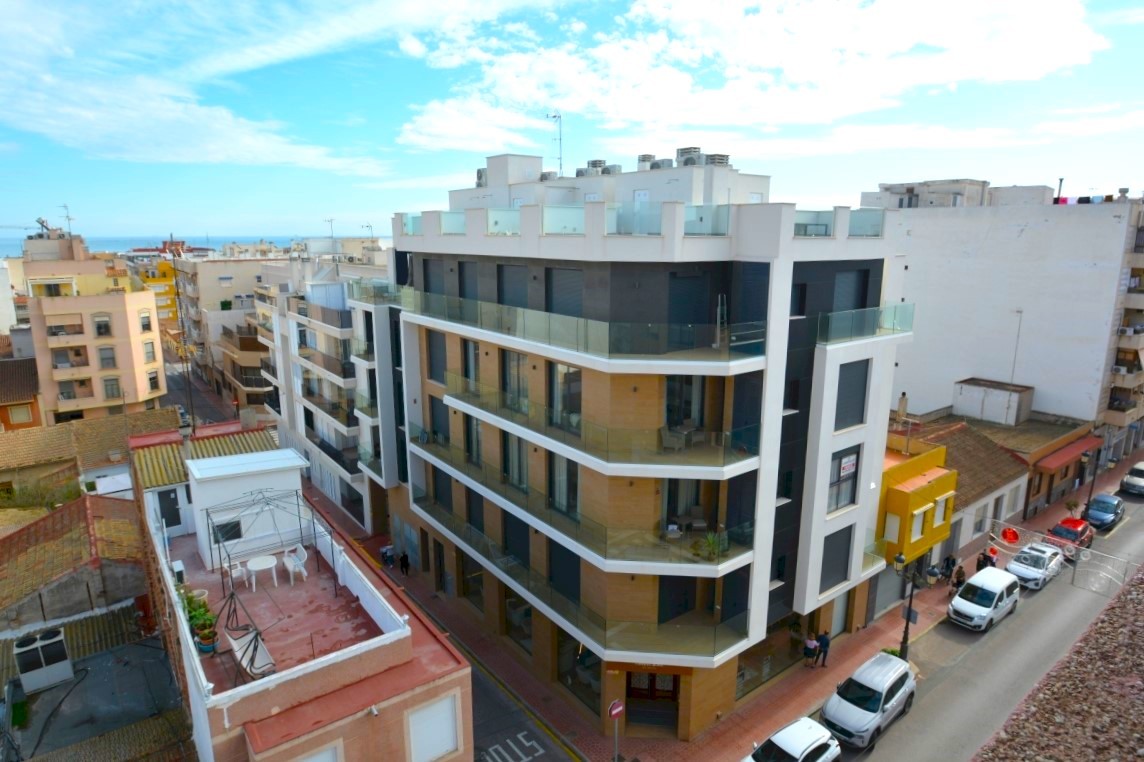 Exterior view in apartment for sale in Guardamar del Segura