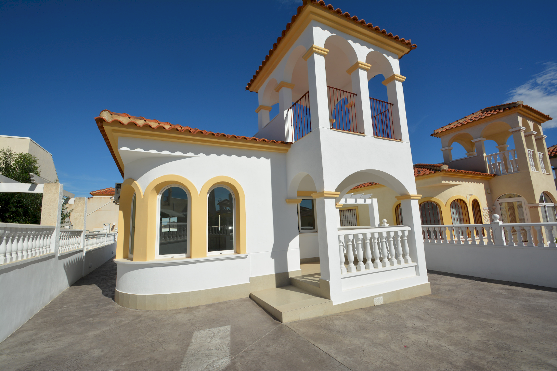 Kitchen in villa for sale in Algorfa