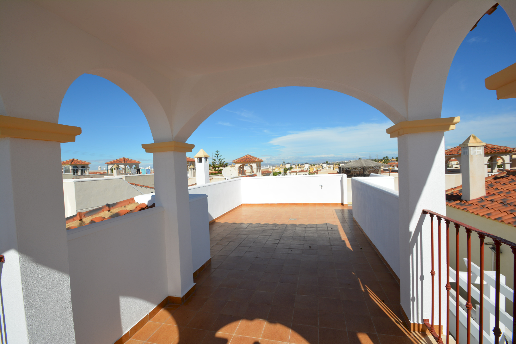 Bedroom in villa for sale in Algorfa