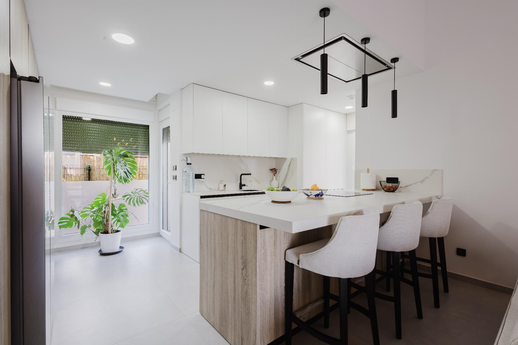 Kitchen in villa for sale in Algorfa