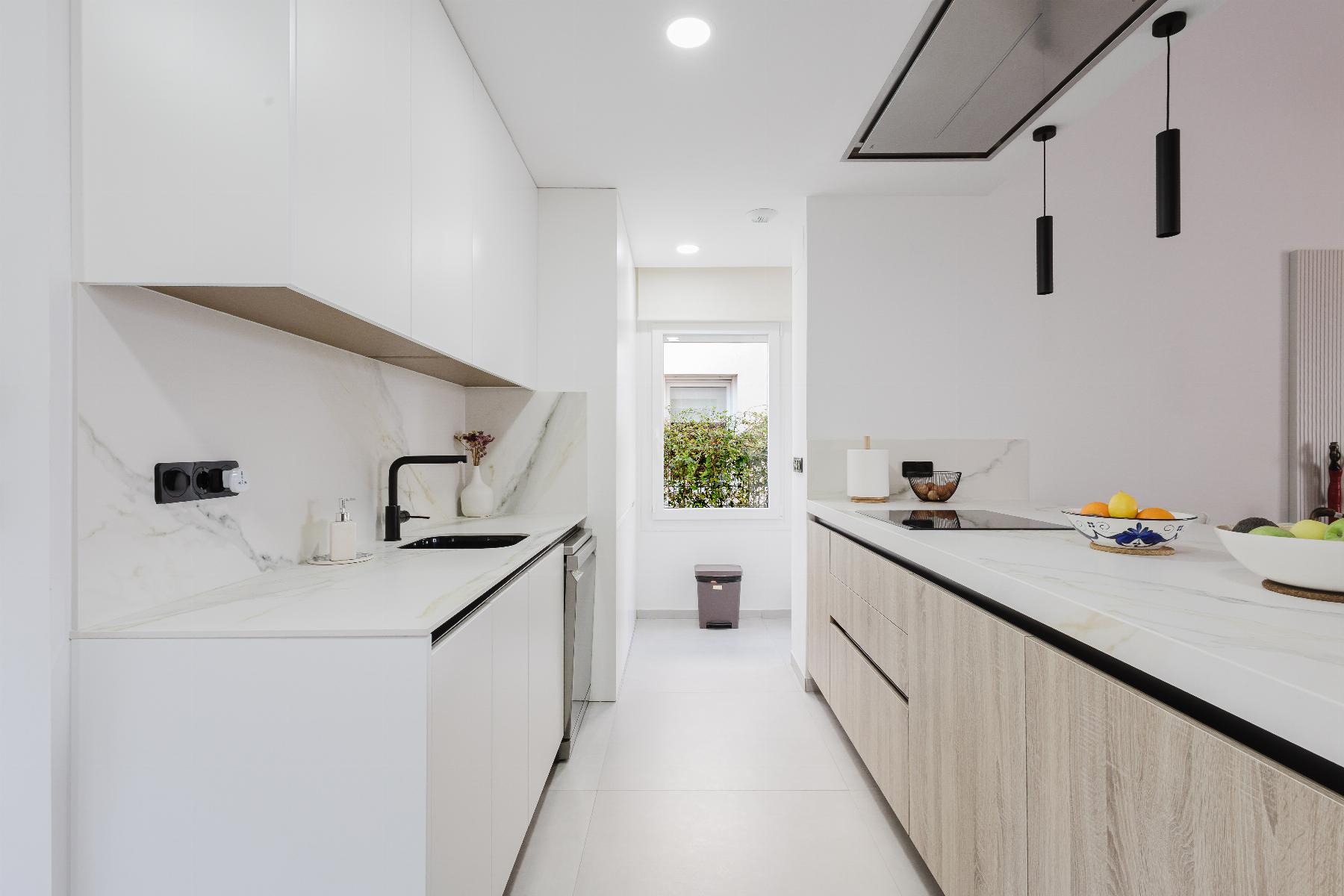 Master bedroom in villa for sale in Algorfa