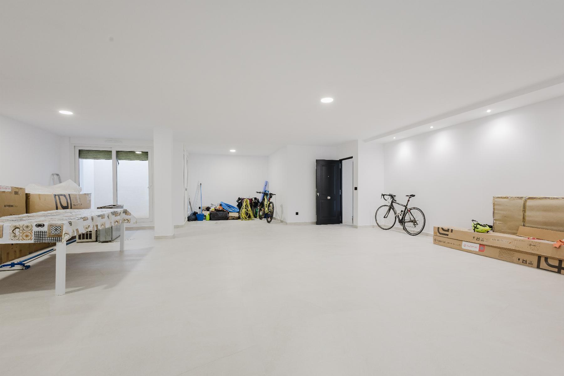 Bathroom in villa for sale in Algorfa