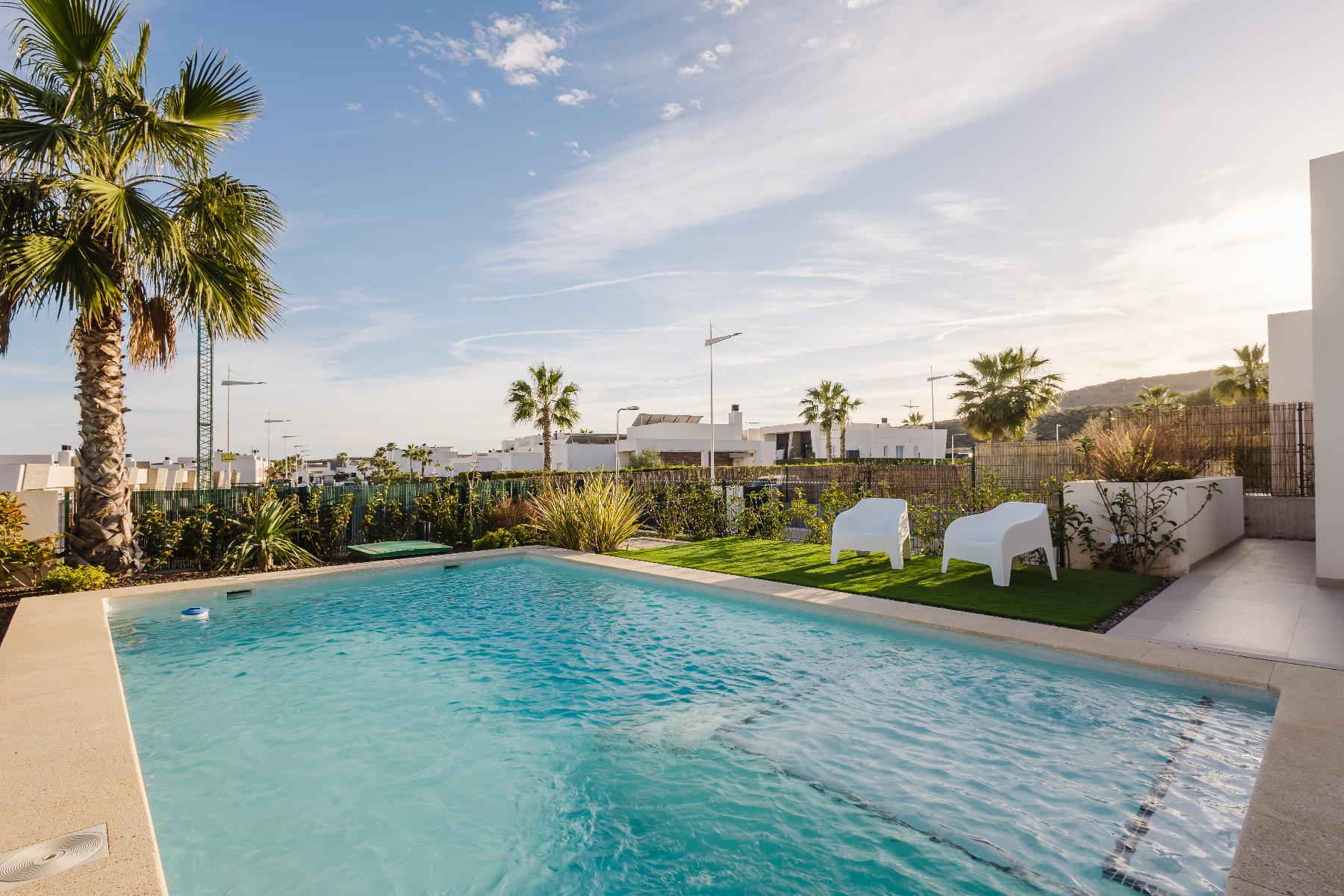 Terrace in villa for sale in Algorfa