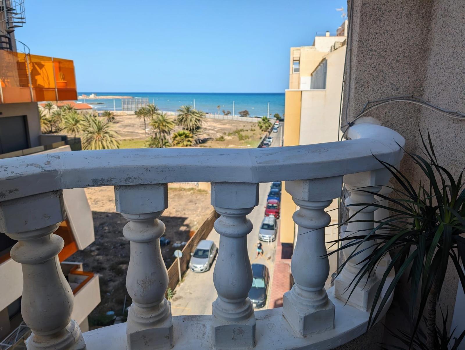 Terrace in apartment for sale in Torrevieja